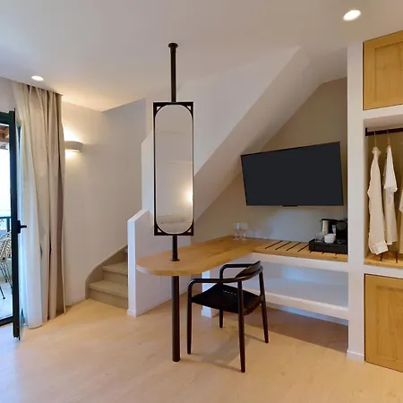 Aktaion Boutique & Hotel 3*